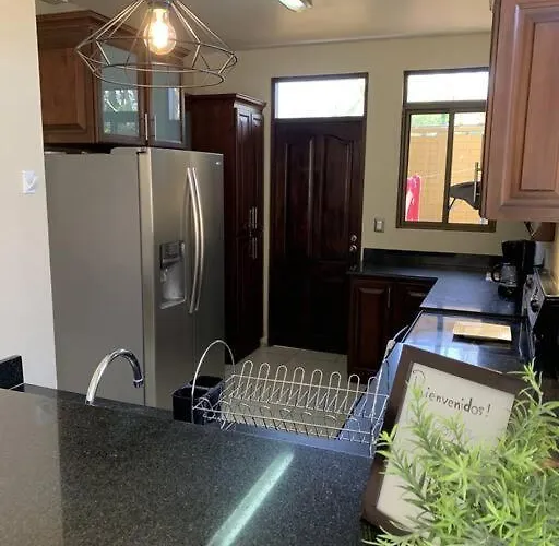 Villa Poolside In Gated Community, Walk 2 The