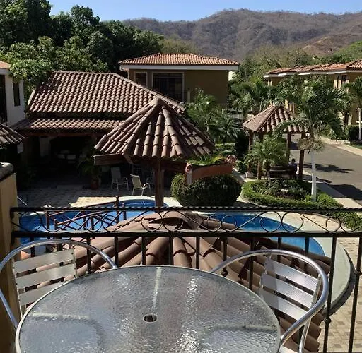 Poolside In Gated Community, Walk 2 The Villa